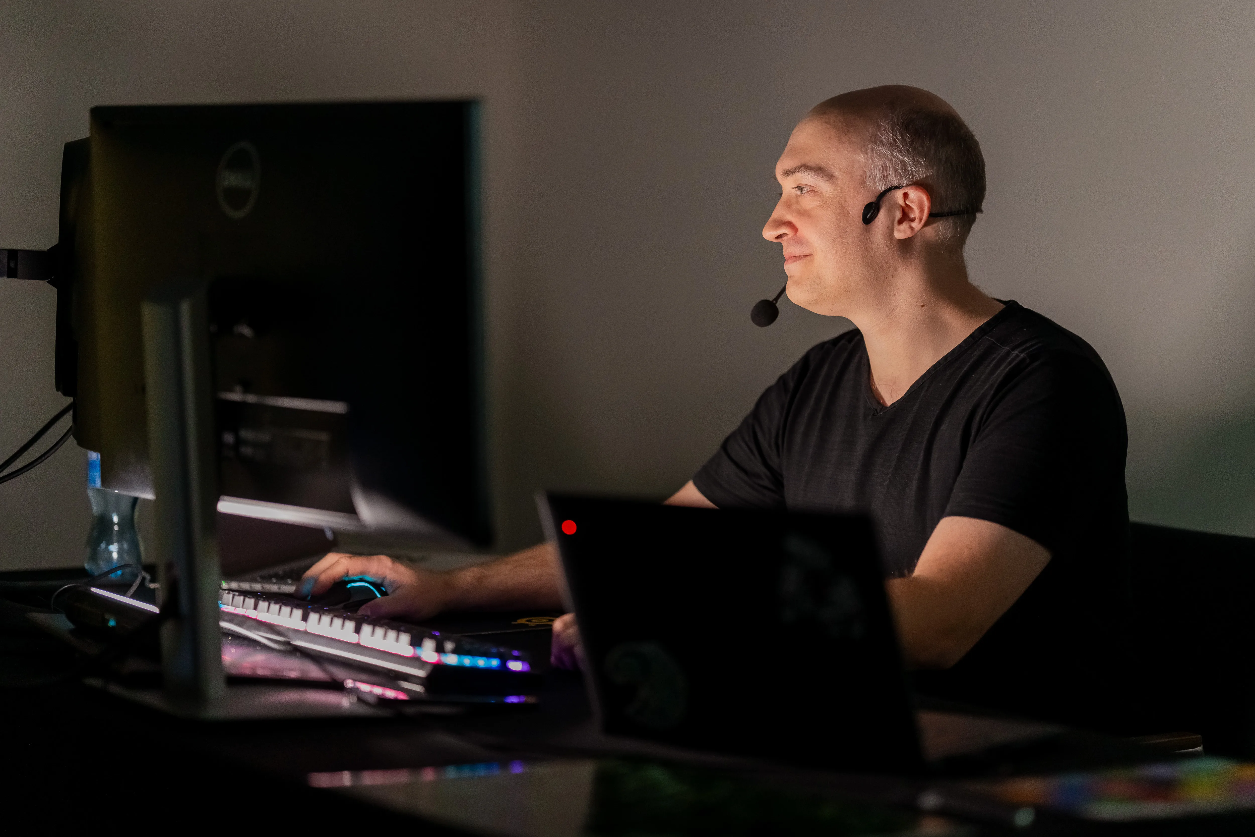 Albert Szostkiewicz leading Houdini pipeline workshop at Promised Land Festival